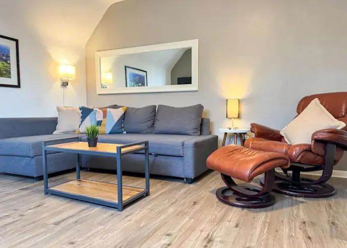 4 7 Bedrooms With 23 Beds And Parking Wifi