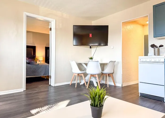 Holiday home 4 7 Bedrooms With 23 Beds And Parking Wifi *
